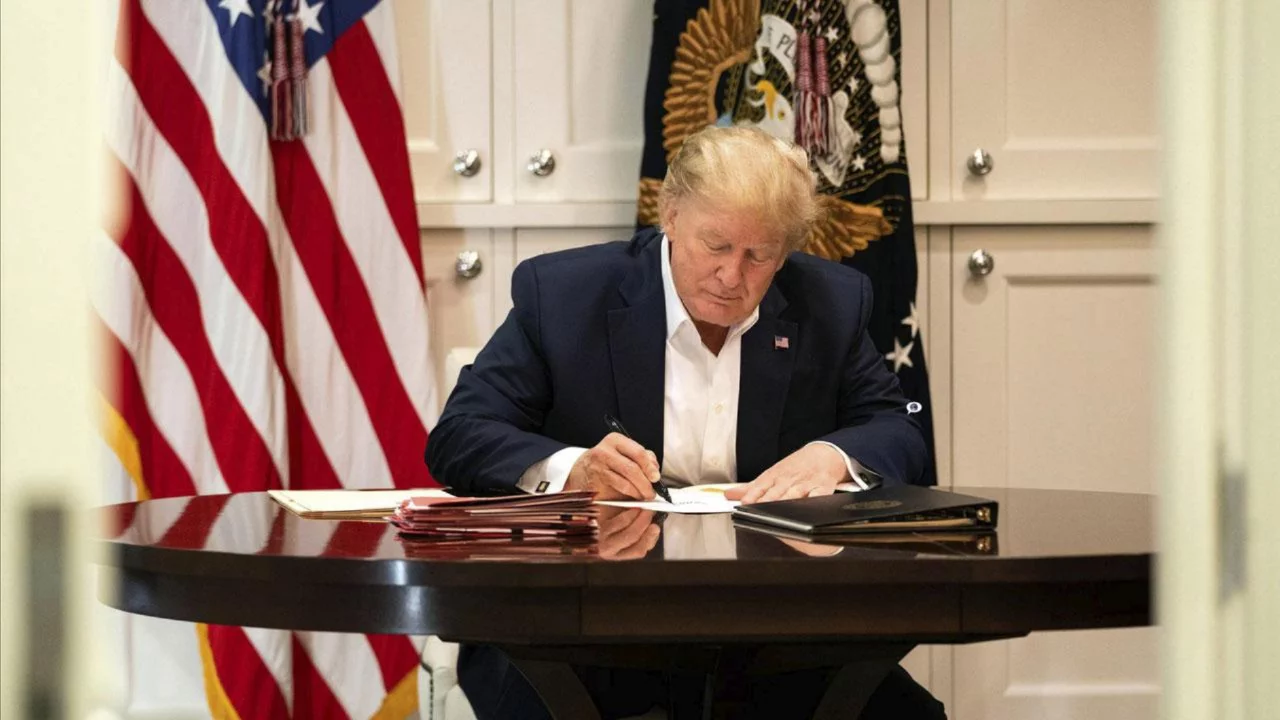 ABD Başkanı Trump'tan yapay zeka kararnamesi