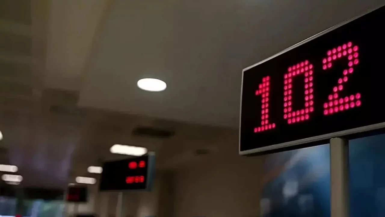 T&uuml;rkiye'nin 24 yıllık bankası satıldı! Yeni sahibi tanıdık &ccedil;ıktı