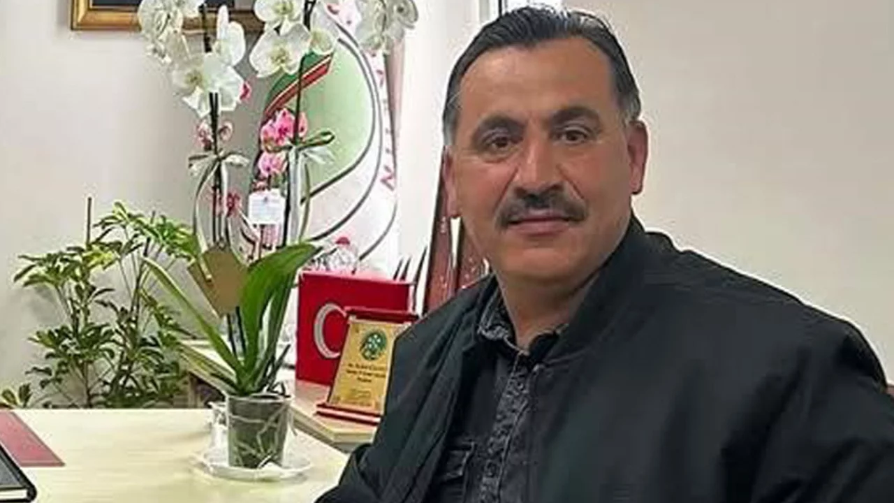 K&ouml;y muhtarı garajda &ouml;l&uuml; bulundu
