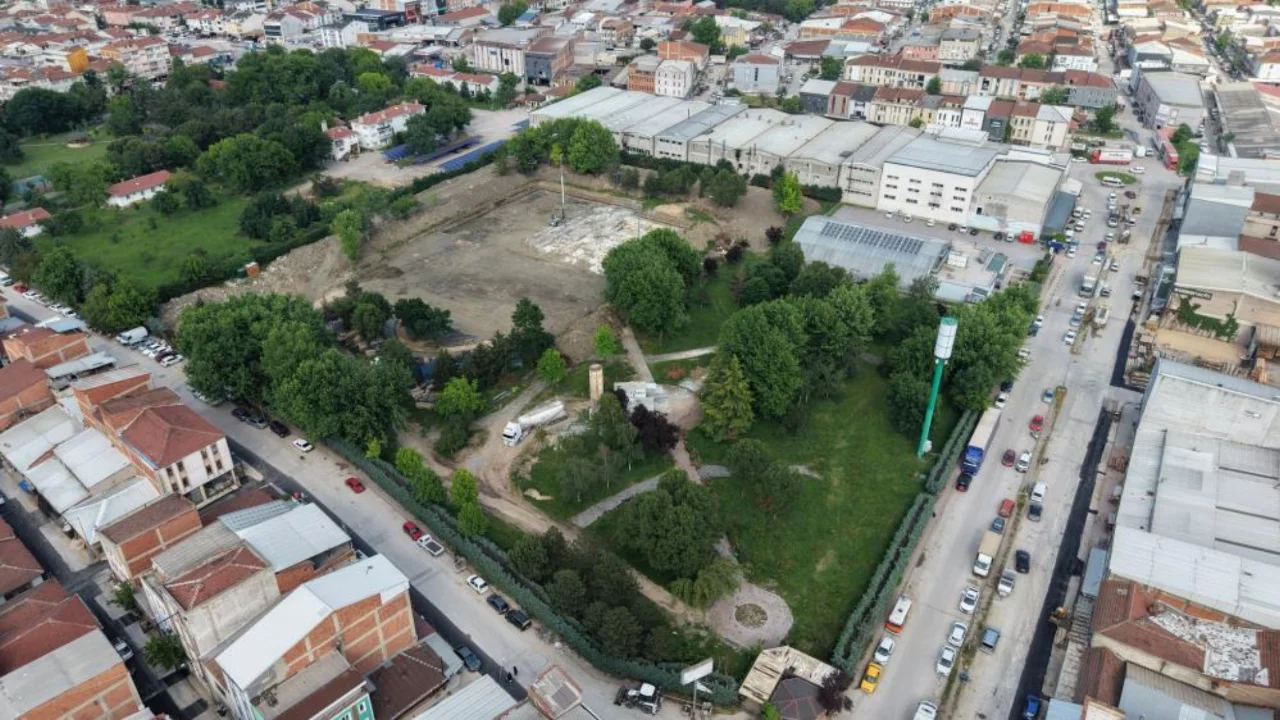Bursa'da doğayla i&ccedil; i&ccedil;e yeni tesis: Botanik Park y&uuml;kseliyor!