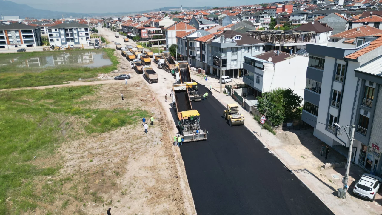 İneg&ouml;l'de beklenen d&ouml;n&uuml;ş&uuml;m tamamlandı: Mahalle sakinlerinin talebi karşılık buldu