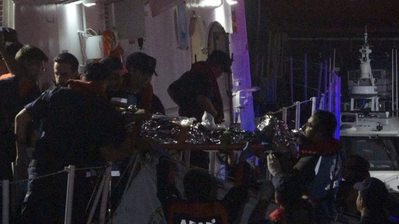 Karadeniz'de saldırı sonrası acı Tablo! balık&ccedil;ılar Kastamonu'ya getirildi