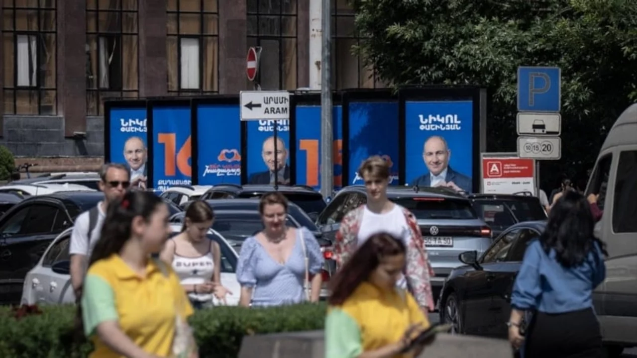 Ermenistan, parlemento se&ccedil;imleri i&ccedil;in yarın sandık başında