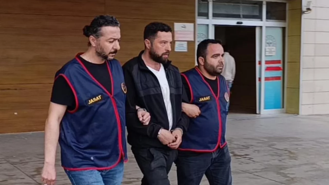 Bursa'da 18 yıllık hapis cezası bulunan firari h&uuml;k&uuml;ml&uuml; kıskıvrak yakalandı
