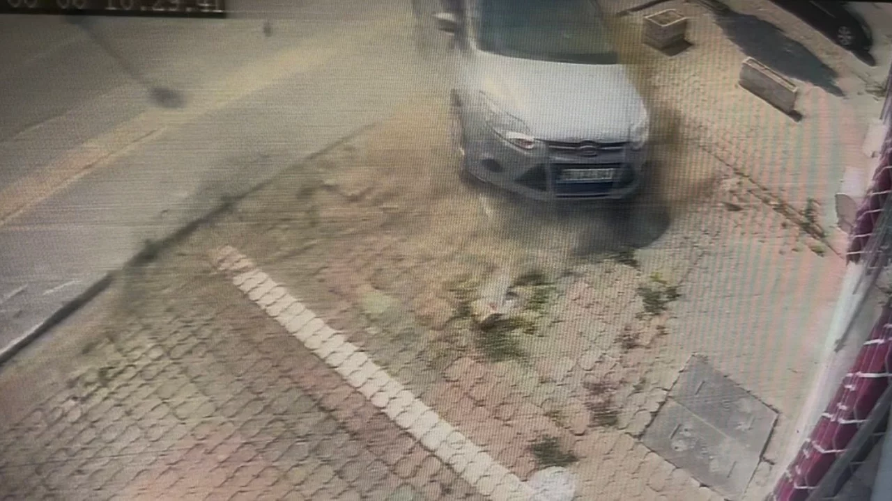 Bursa'da dehşet anları! Yaya ge&ccedil;idinden ge&ccedil;mek isterken...