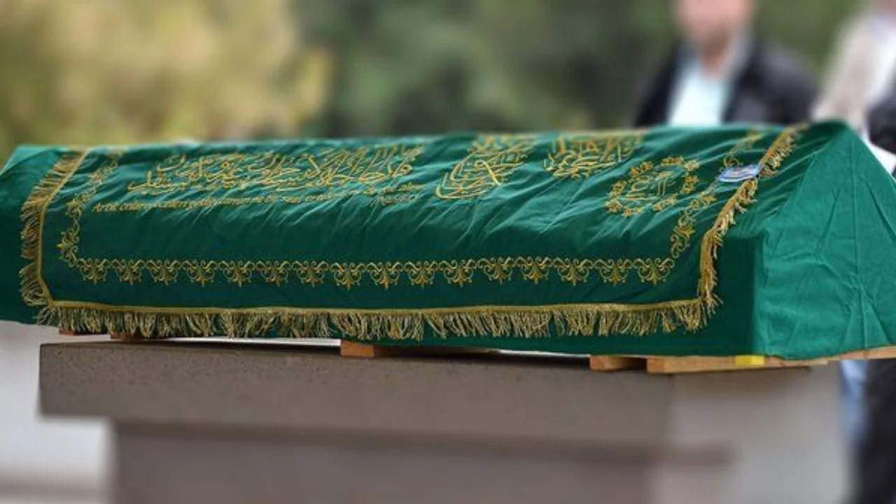 Bursa'da bir il&ccedil;eyi yasa boğan haber! Sevilen isim bir s&uuml;redir tedavi g&ouml;r&uuml;yordu