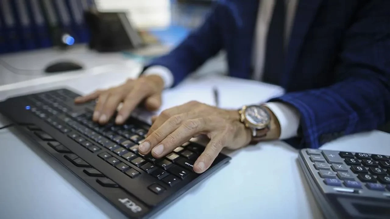 İŞKUR 5 ayda 590 bin kişi işe yerleştirildi 