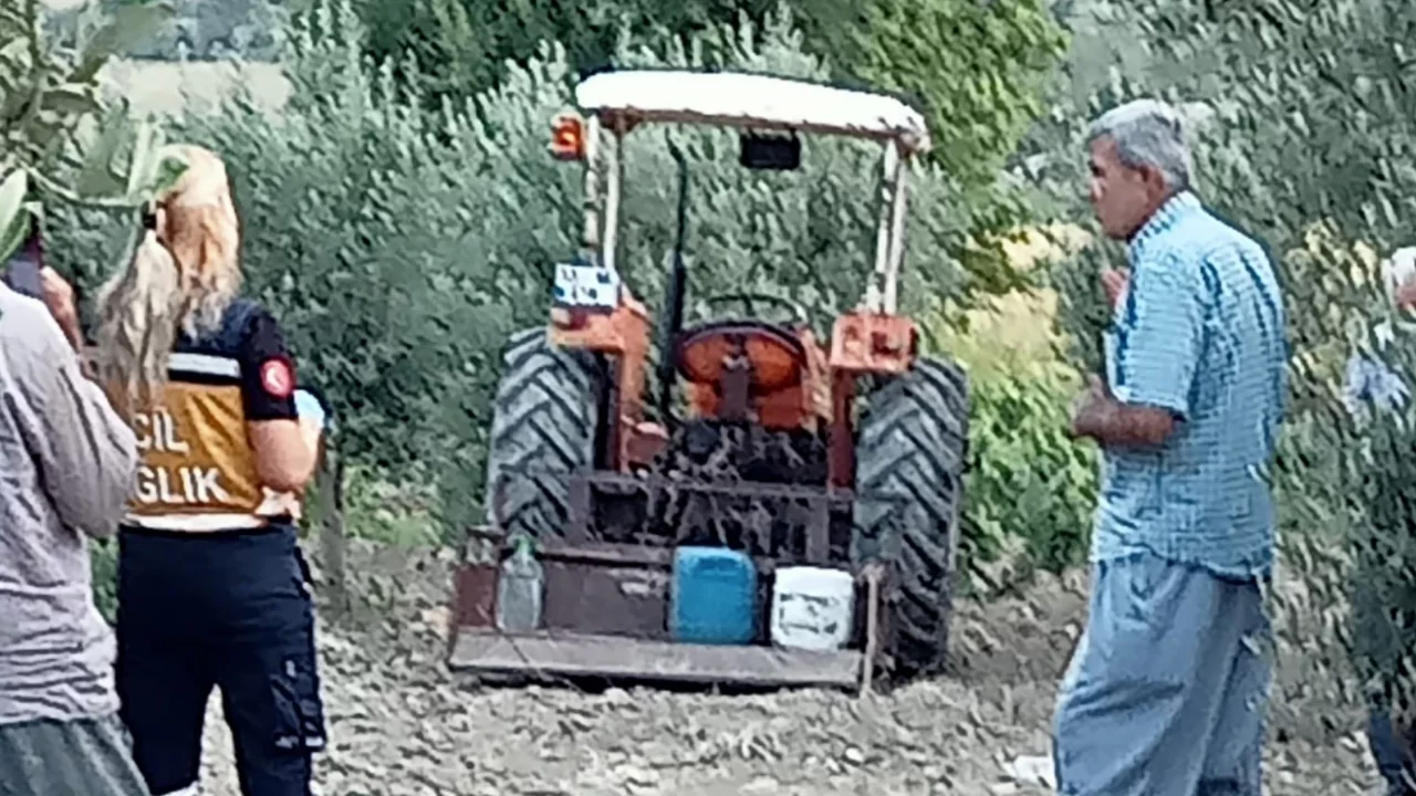 Mersin'de trakt&ouml;r&uuml;n altında kalan adam feci şekilde can verdi...