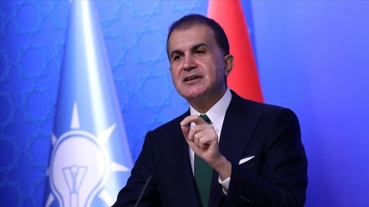 AK Parti Sözcüsü Ömer Çelik'ten, yeniden BBP Genel Başkanı seçilen Destici'yi tebrik