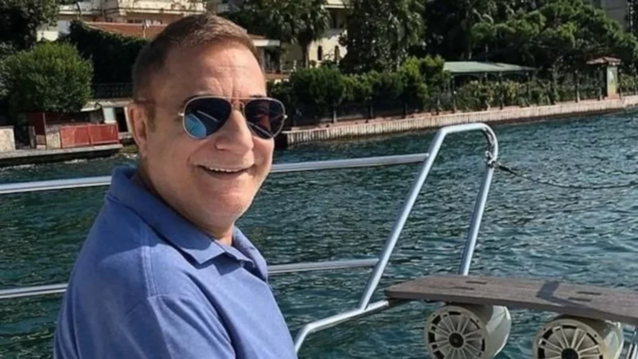 Mehmet Ali Erbil'in gündem yaratan yeni ilişkisi! Sosyal medyada başlayan tanışıklık aşka dönüştü iddiası