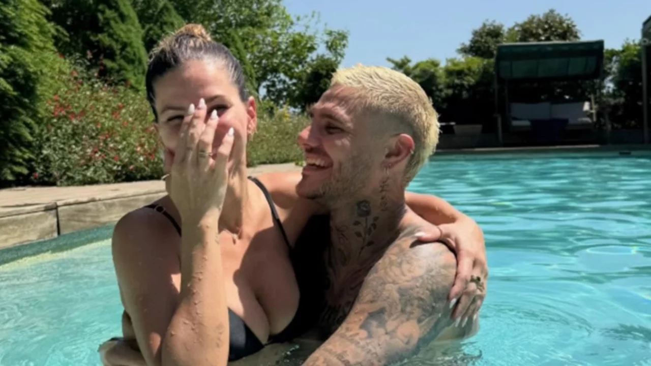 China Suarez çıplak poz verdi! Icardi sevgilisini sansürleyip paylaştı
