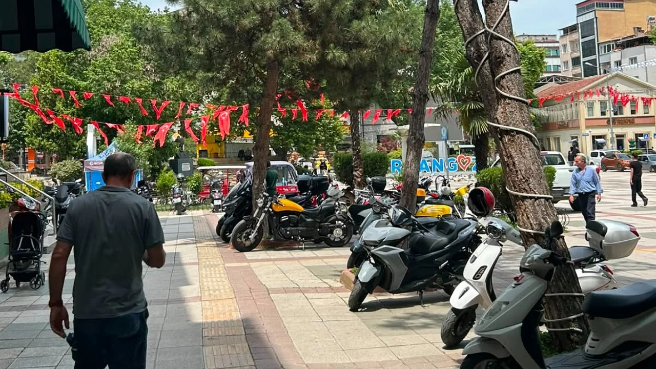 Bursalıların motosiklet tepkisi! Bir alanı doldurdular...