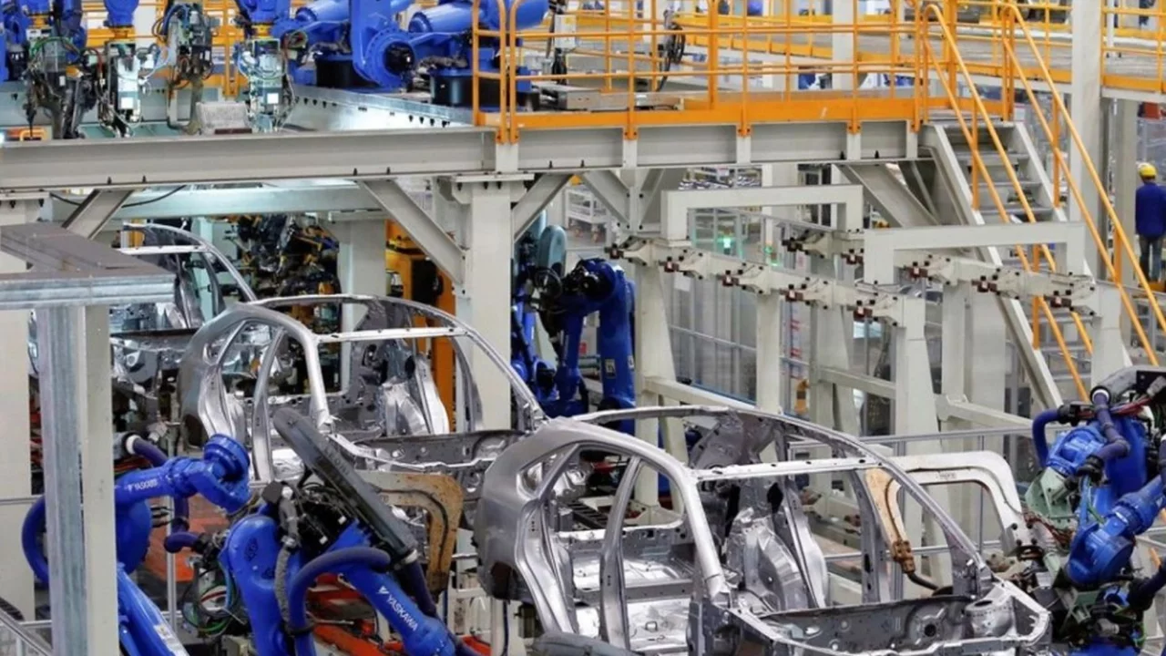 Otomotiv devi 1 milyar dolarlık Türkiye yatırımını askıya aldı!