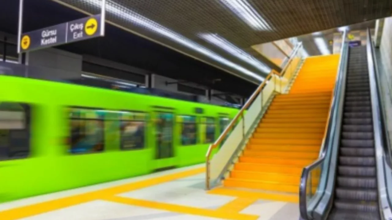 Bursa'da metroyu kullananlar dikkat! Demirtaşpaşa İstasyonu'ndaki asansör geçici olarak kapatılıyor