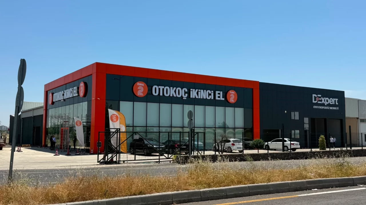 Diyarbakır'da Otokoç binasına silahlı saldırı