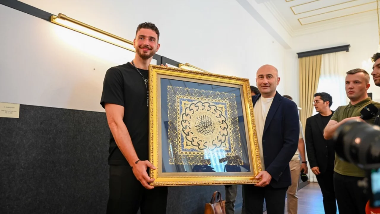 Alperen Şeng&uuml;n'den T&uuml;rk gen&ccedil;lerine b&uuml;y&uuml;k hedef: "NBA'de daha fazla T&uuml;rk oyuncu g&ouml;rmek istiyorum"