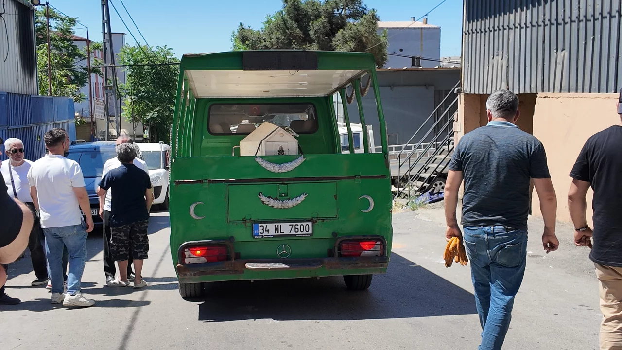 İstanbul'da iş yerinde acı olay! Canına kıydı...