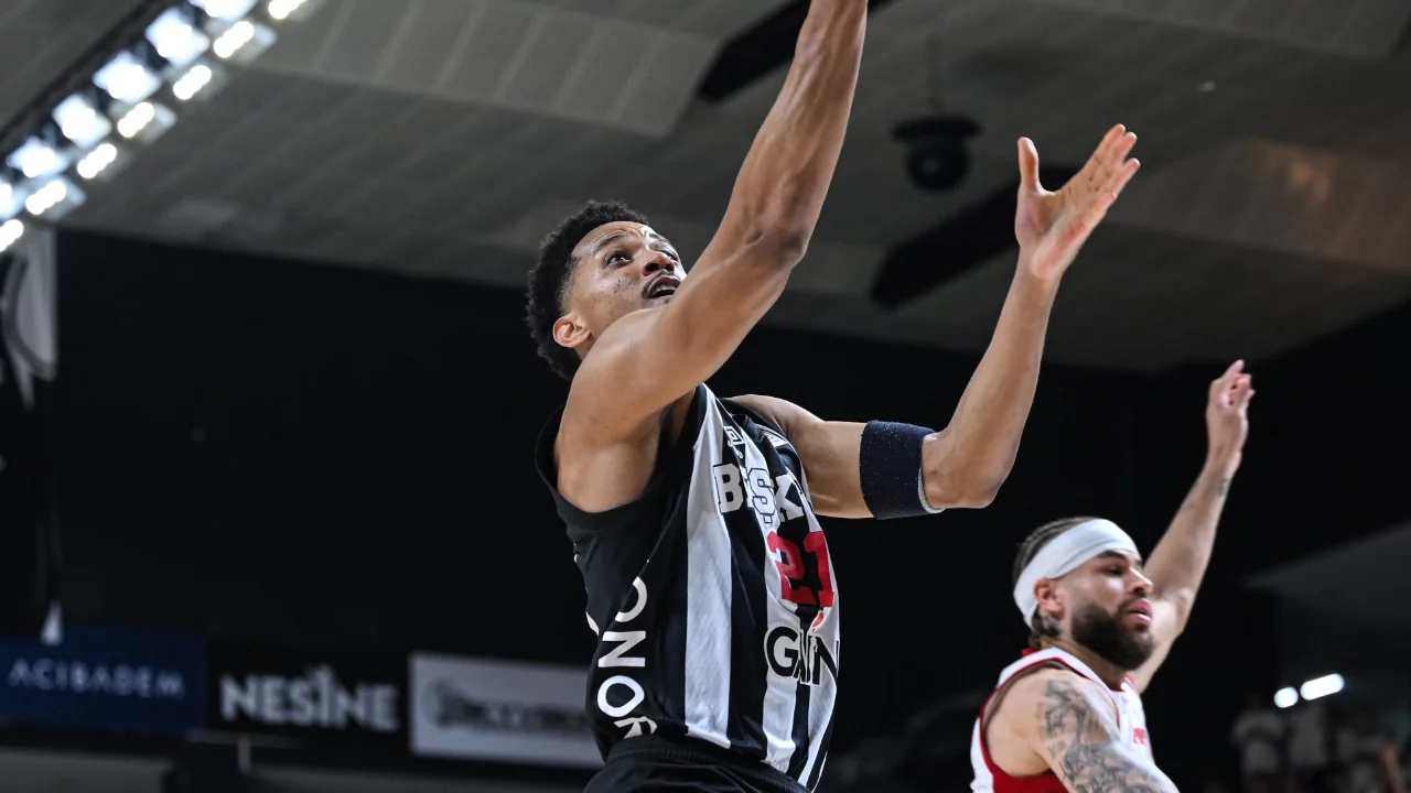 T&uuml;rkiye Sigorta Basketbol S&uuml;per Ligi'nde finalin adı belli oldu: Beşiktaş'tan nefes kesen zafer
