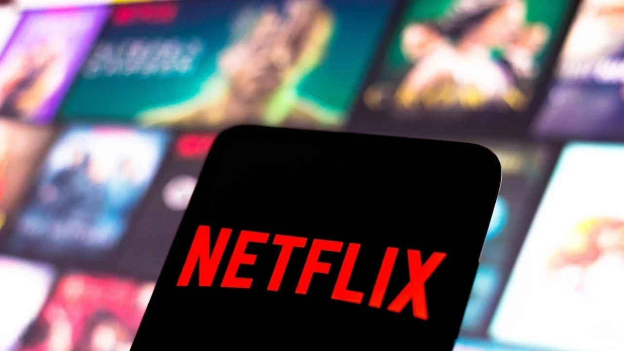 Netflix'e mahkemeden k&ouml;t&uuml; haber: T&uuml;rk &ouml;ğretmen kazandı!