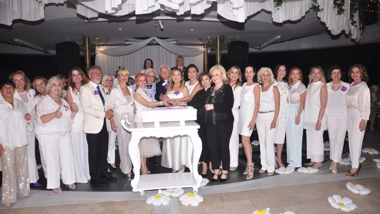 Bursa Nil&uuml;fer Lions'da yeni Başkan Orkide Alako&ccedil; oldu