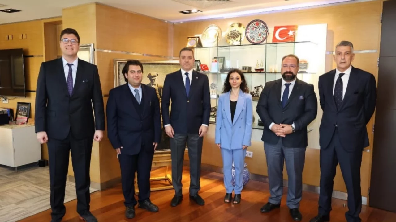Hukuk ve ekonomi dünyasında yeni dönem: HEMAD Bursa'da kuruldu
