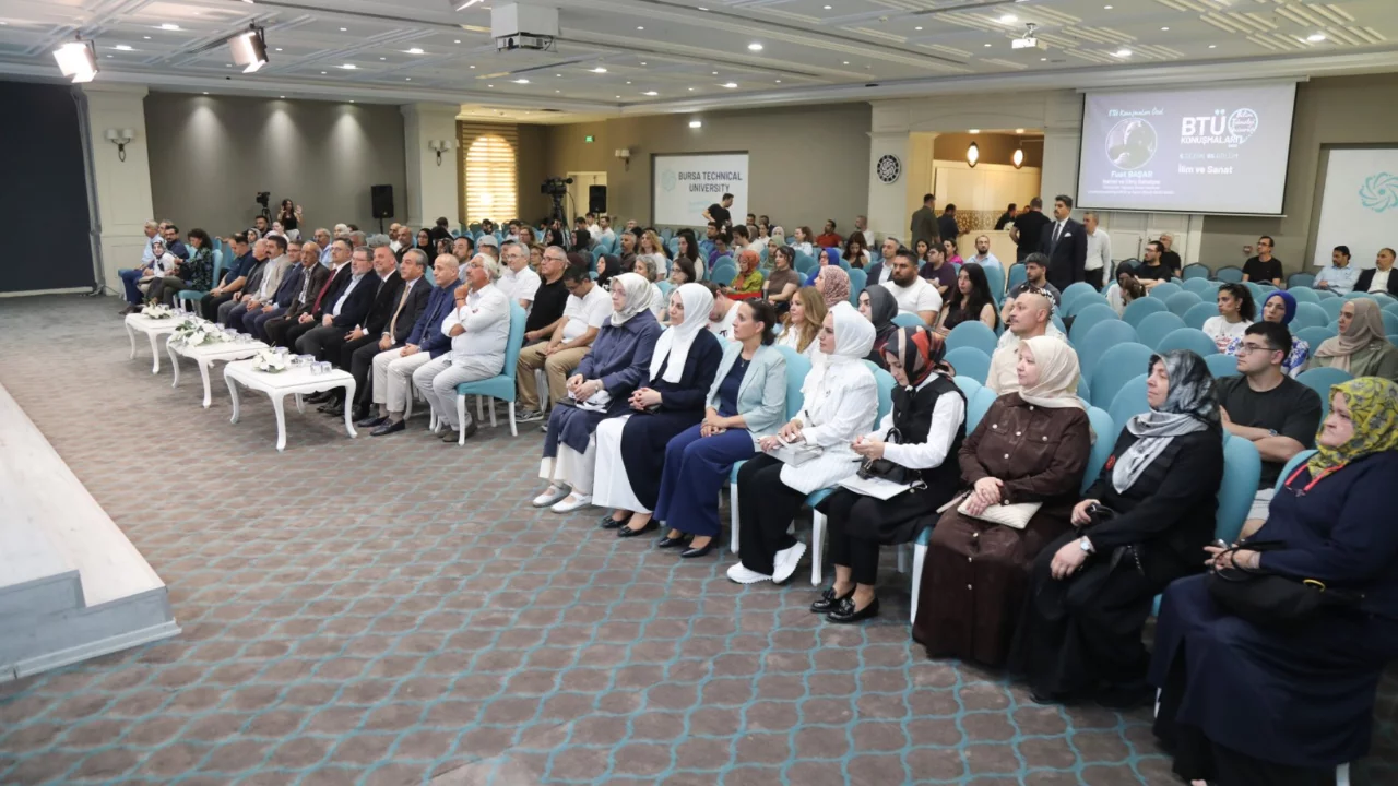 BTÜ'nün konuğu Fuat Başar: Bilimde ilerlemeyen sanatta da ilerleyemez