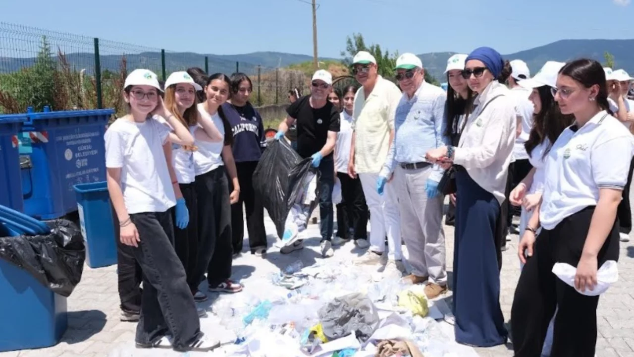 Bursa'da çevre seferberliği! Öğrenciler doğa için sahaya indi