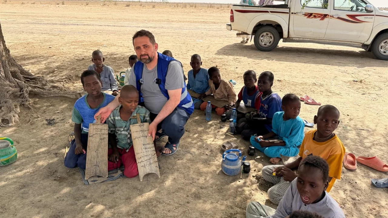 Bursa'dan Afrika'ya uzanan yardım eli! Çad'da yetimlerin yüzü güldü...