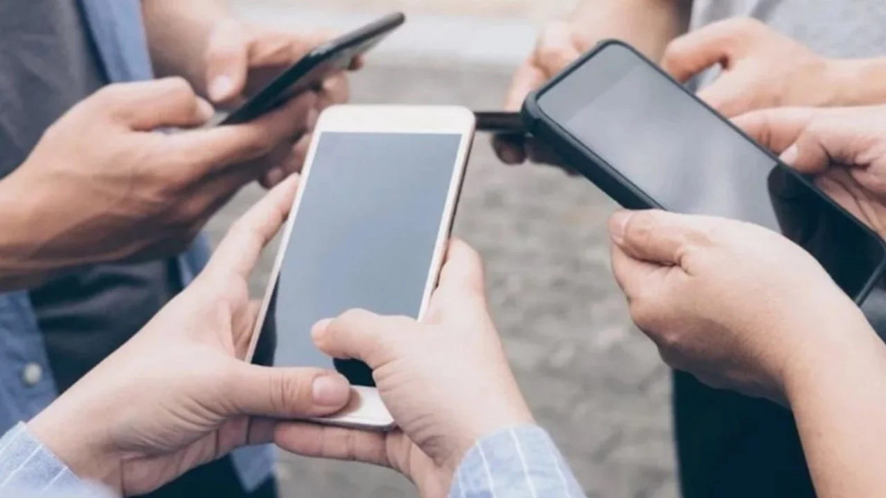 Telefonu olan herkesi kapsıyor! 14 gün sonra yeni dönem başlıyor