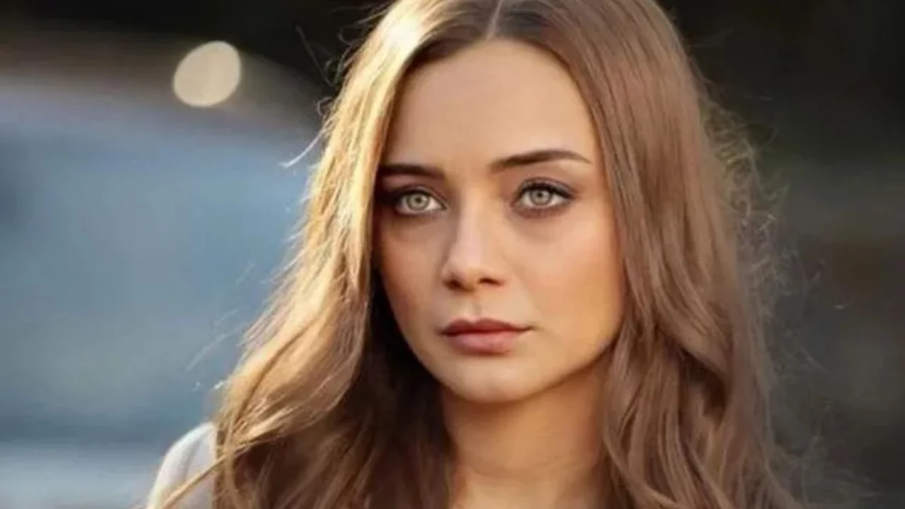 Damla S&ouml;nmez'in sevgilisi İlkay Akıncı kimdir? İlkay Akıncı ka&ccedil; yaşında, nereli, ne iş yapıyor?