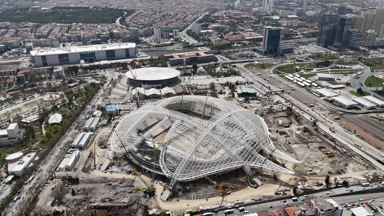 Başkentte dev spor yatırımı tamamlanma aşamasında: Ankara'nın yeni stadyumu görücüye çıkıyor