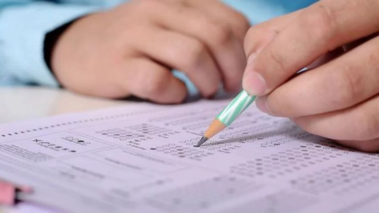 LGS ne kadar sürüyor? Matematik, Türkçe, Fen Bilimleri, Din Kültürü, İngilizce sınav süresi kaç dakika?