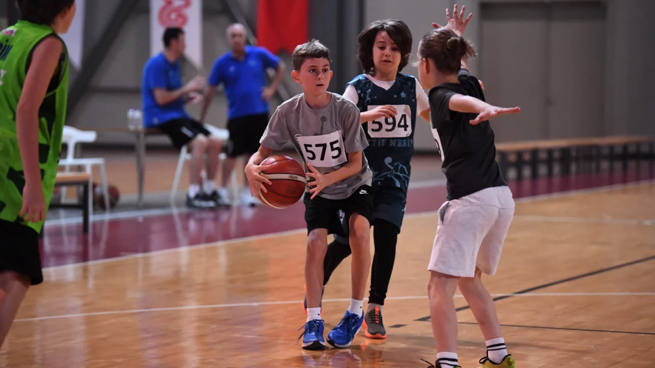 TOFAŞ altyapısında yeni d&ouml;nem: Basketbol se&ccedil;me sonu&ccedil;ları a&ccedil;ıklandı