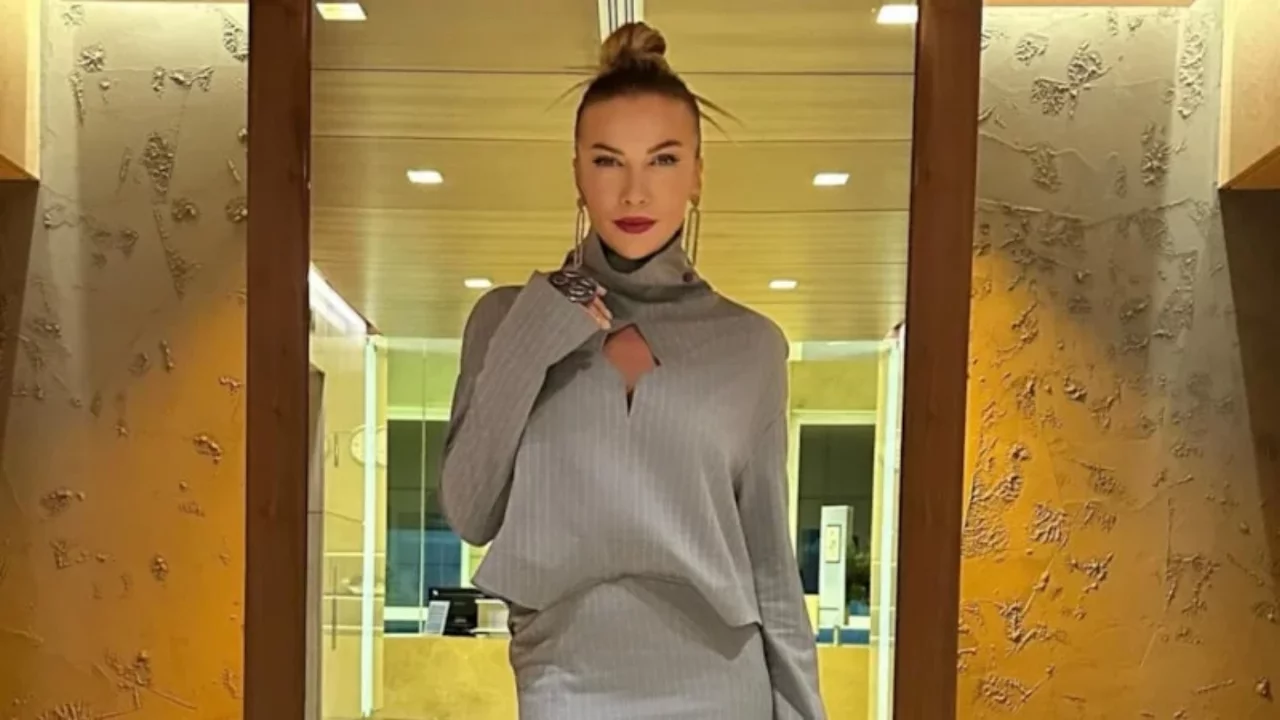 İvana Sert'in fit g&ouml;r&uuml;n&uuml;m&uuml;n&uuml;n perde arkası ortaya &ccedil;ıktı!