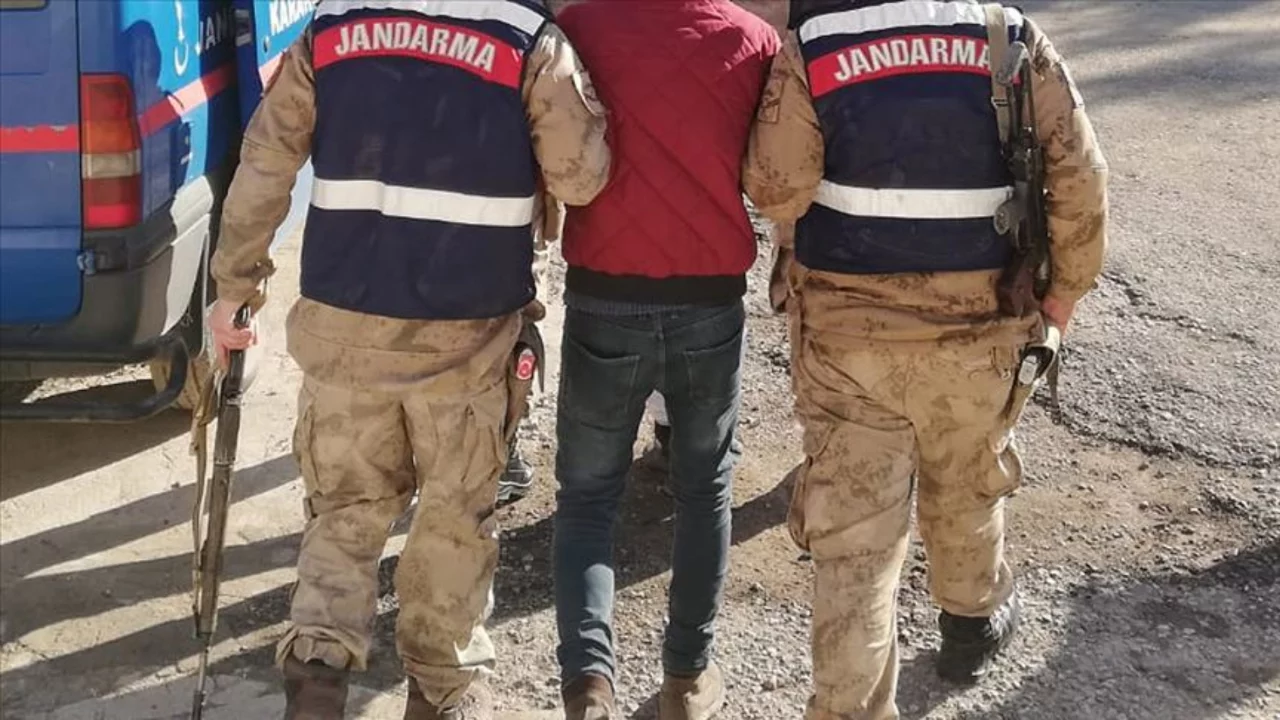 Jandarmadan firari hükümlülere operasyon