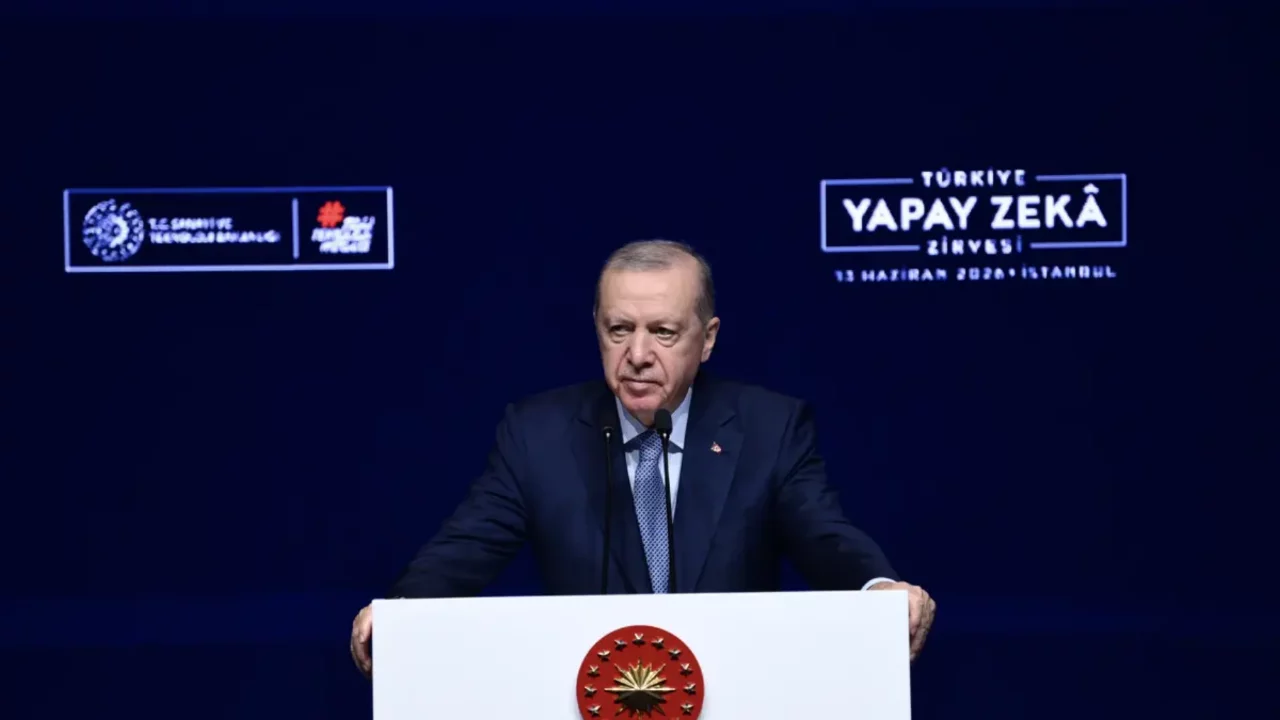T&uuml;rkiye'nin yapay zeka stratejisinde yeni d&ouml;nem: Erdoğan 4 eksenli eylem planını a&ccedil;ıkladı