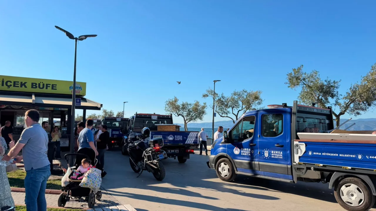 Mudanya sahilinde zabıta denetimleri aralıksız sürüyor 