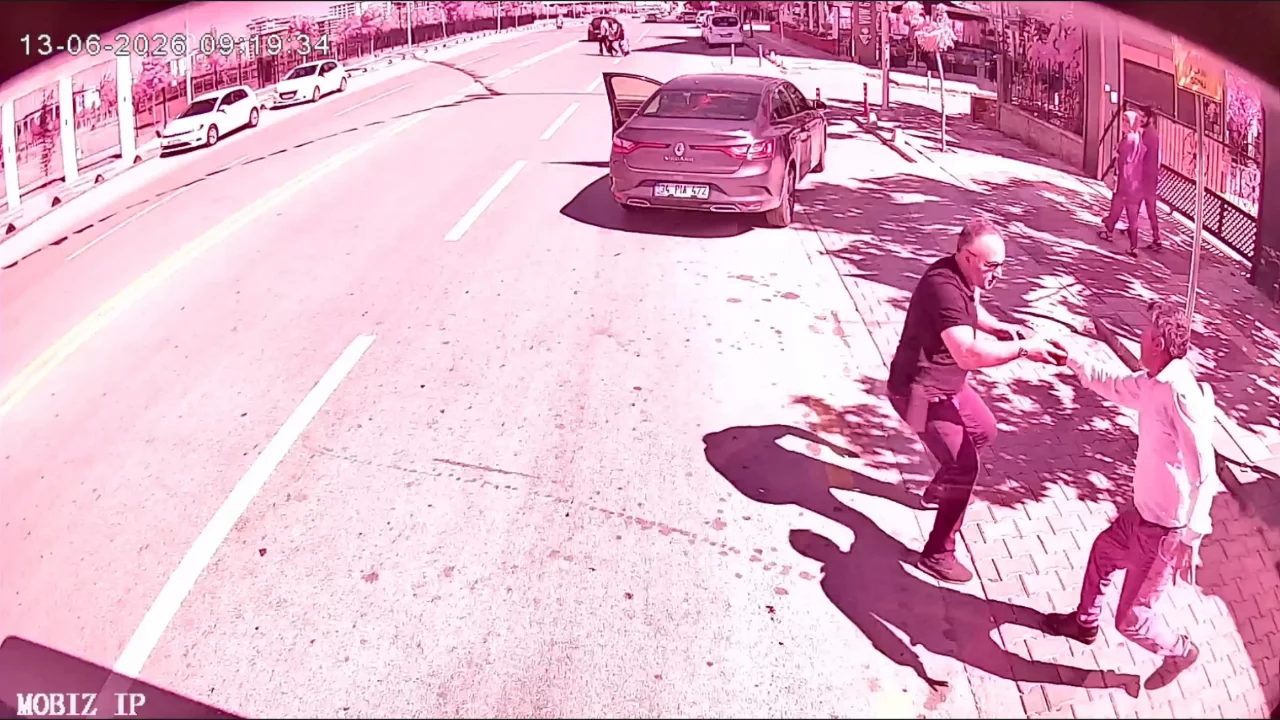 Otobüste kaybolan kimlik için şoför güzergah değiştirdi, öğrenci sınava son anda yetişti