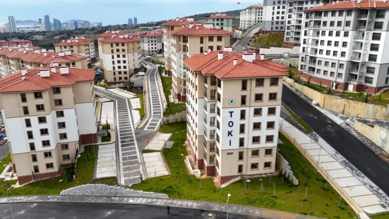 Bursa'da TOKİ'den Ev Sahibi Olmak İsteyenler Dikkat! Adım Adım TOKİ Başvuru Rehberi (2026)