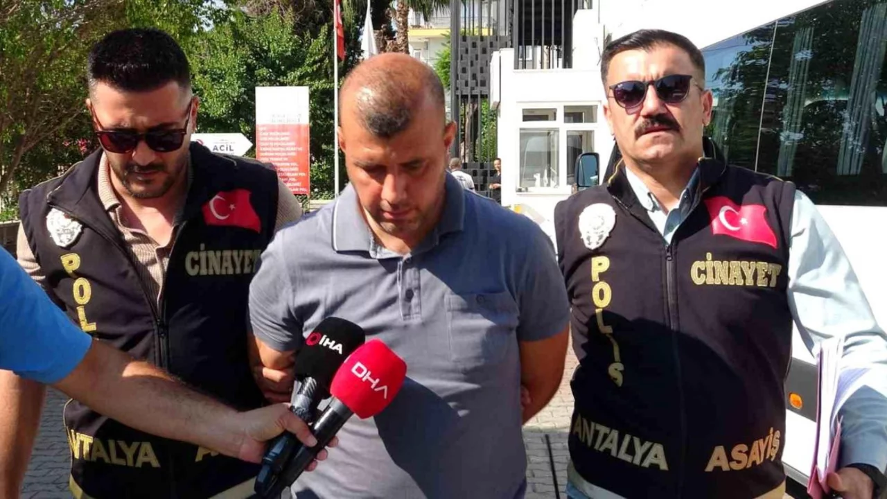 Tayin tartışması kanlı bitti! Eşi ve kayınpederini öldüren öğretmen adliyeye sevk edildi