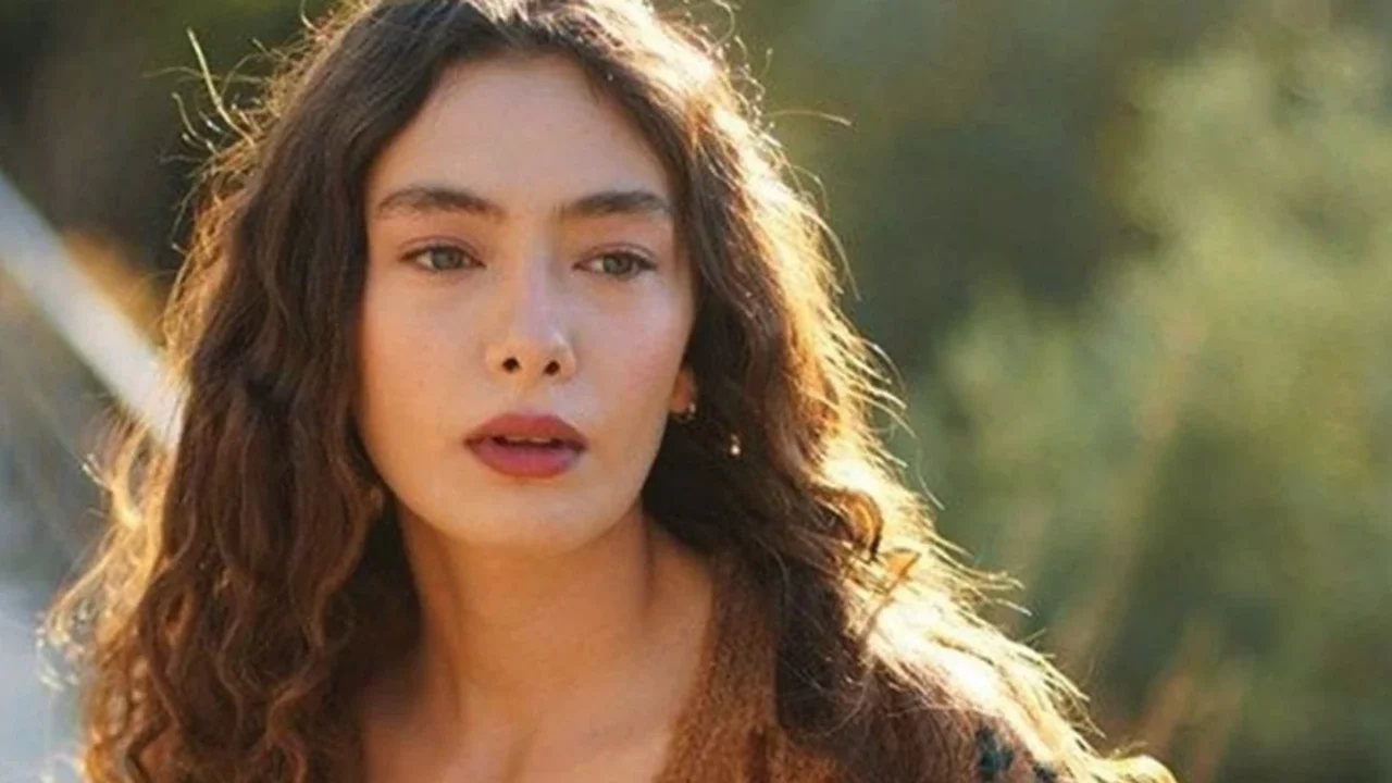 Neslihan Atagül ekranlara dönüyor mu? Uzun aradan sonra ilk proje sinyali geldi