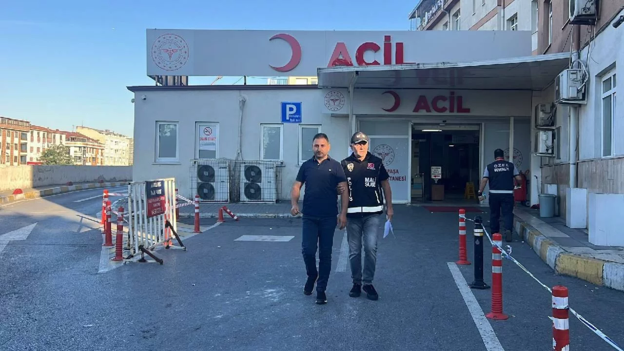 Beylikd&uuml;z&uuml; Belediyesi'ne operasyon: 27 g&ouml;zaltı