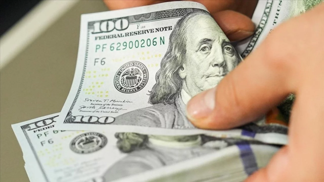 Döviz Kurunda Yeni Gün: Dolar ve Euro Cephesinde Son Durum Ne?