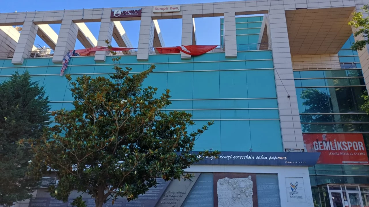 Başkan Deviren, Gemlik AVM'si i&ccedil;in tarih verdi