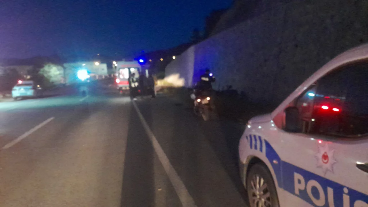 Bolu'daki feci kazada emniyet şeridi de korumadı: Ka&ccedil;an s&uuml;r&uuml;c&uuml; kameralardan ka&ccedil;amadı