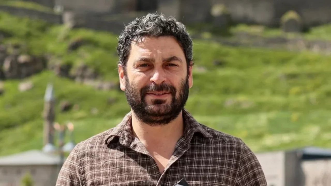 25 yıl sonra doğduğu topraklara d&ouml;nd&uuml;!