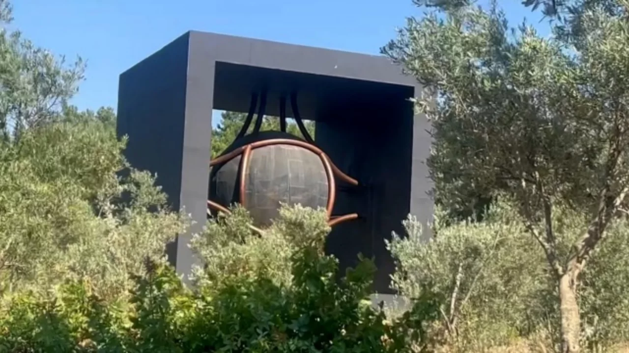 Bir ilimizi karıştıran gizemli cisim!