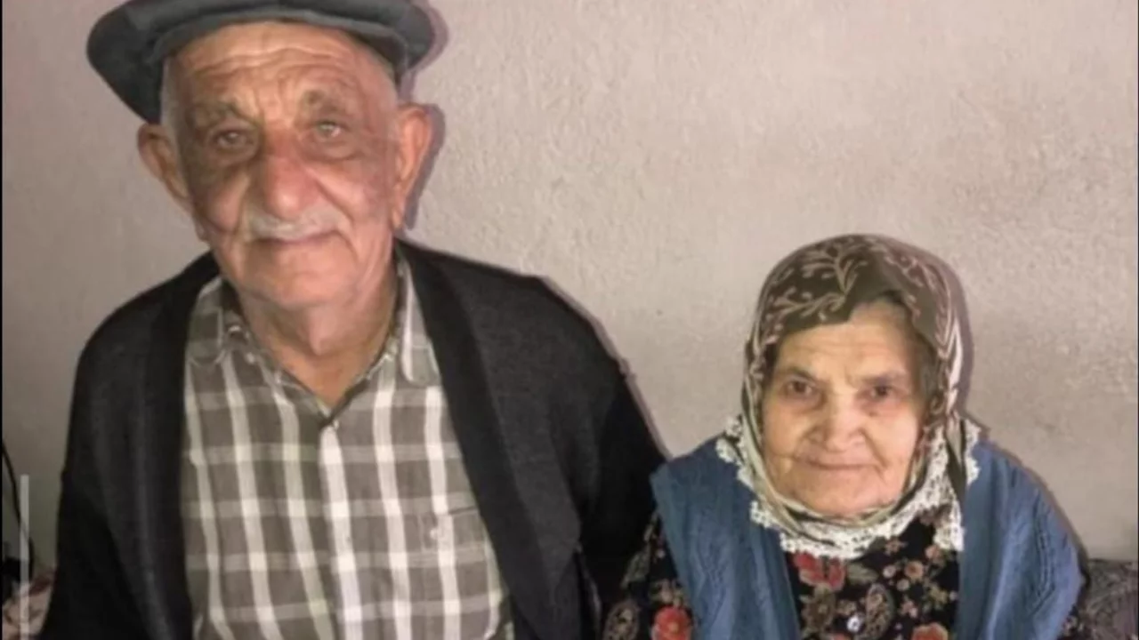 67 yıllık evlilik, 11 &ccedil;ocuk... 6 saat arayla can verdiler