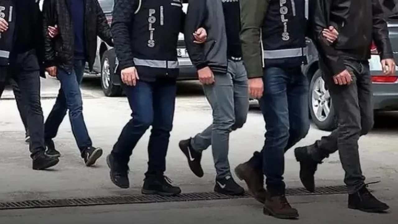 Bir belediyeye daha r&uuml;şvet operasyonu! 6 kişi g&ouml;zaltında