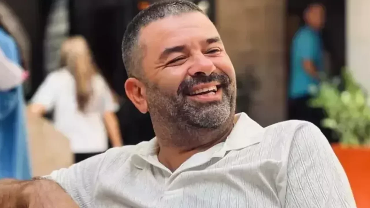 B&uuml;lent Şakrak'tan sağlık a&ccedil;ıklaması: Check-Up sırasında ortaya &ccedil;ıkan sorun nedeniyle stent takıldı